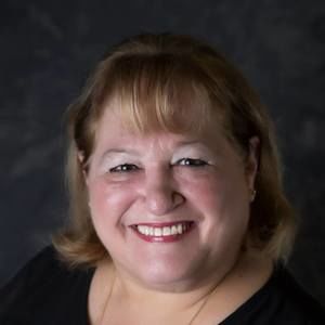 Meet your Posher, Paula